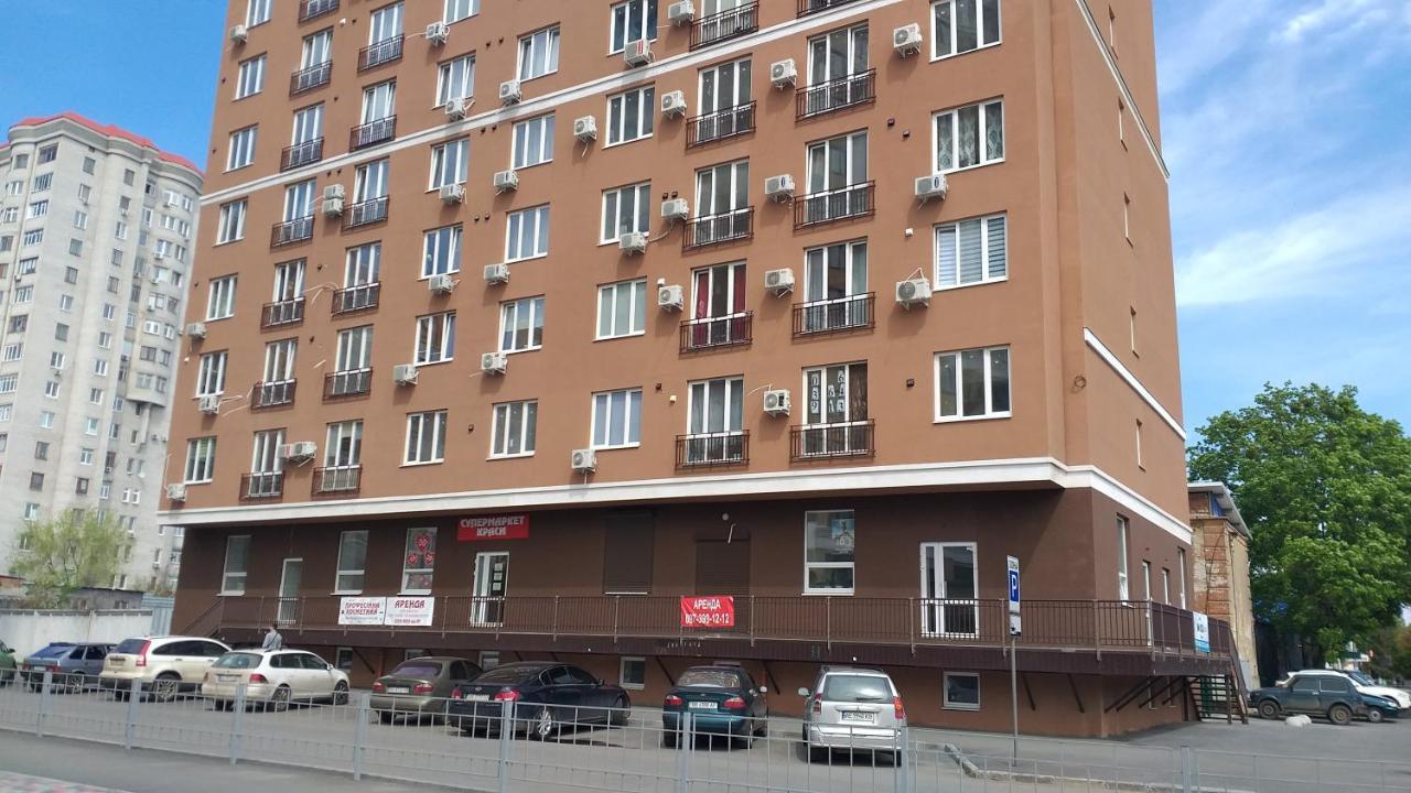 Белая Студия Вокзал Харьков-Пассажирский Ngoại thất bức ảnh
